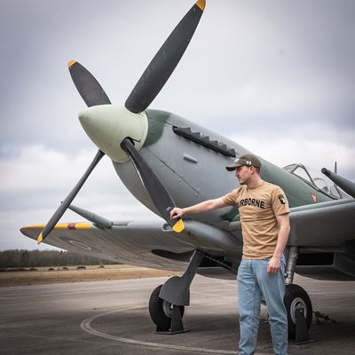 Koszulka AIRBORNE z naszywką 101. Dywizji na rękawie, kolorystyka SAND FOSTEX 133670-P 9