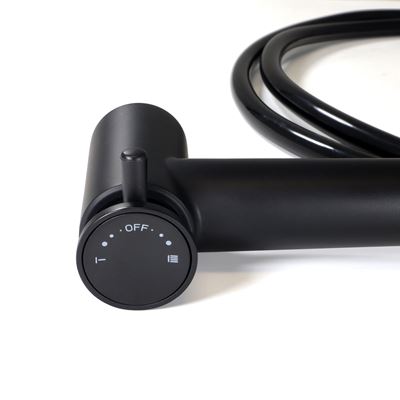 Prysznic z wężem do pojemnika filtrującego