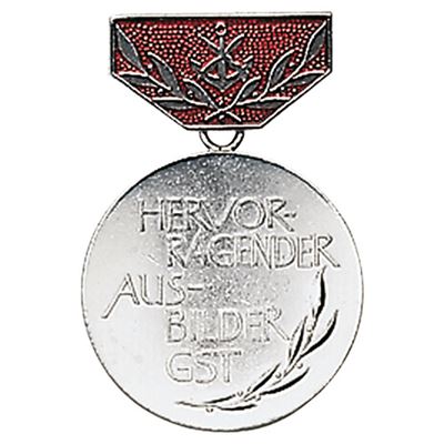 Medal honorowy GST AUSBILDE SREBRNY