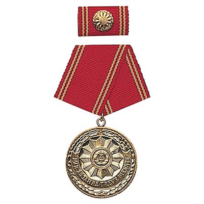 Medal honorowy MDI „F.TREUE DIENSTE” 25 lat ZŁOTY