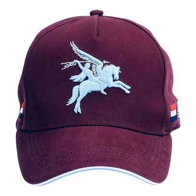 Czapka baseballowa PEGASUS z flagami na obwodzie VÍNOVÁ