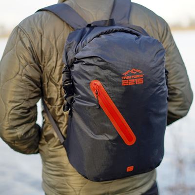 Plecak BEAVERTAIL 22 L wodoodporny BLACK/ORANGE