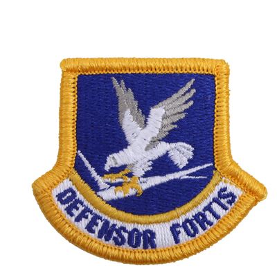 Beret z naszywką DEFENSOR FORTIS