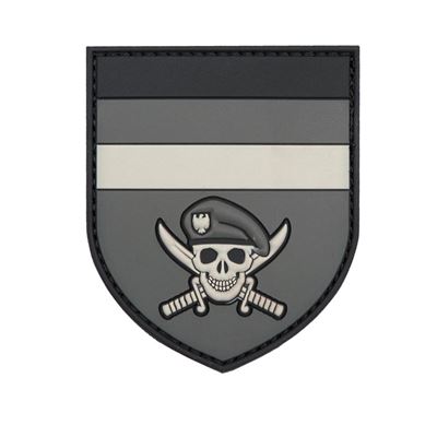 Plastikowa naszywka 3D z czaszką COMMANDO szaro-czarna