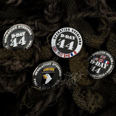 Odznaka D-DAY 44 z flagami aliantów FOSTEX 445510-14002 4