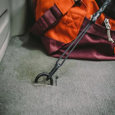 Elastyczny sznur z karabinkami GRUNTLINE GEAR AID® 68216 2