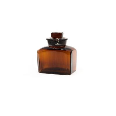 Szklana butelka kwadratowa niska ze ściętą szyjką 50ml BLACK