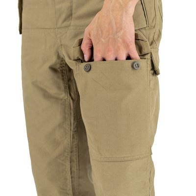Spodnie model 95 w kolorze COYOTE