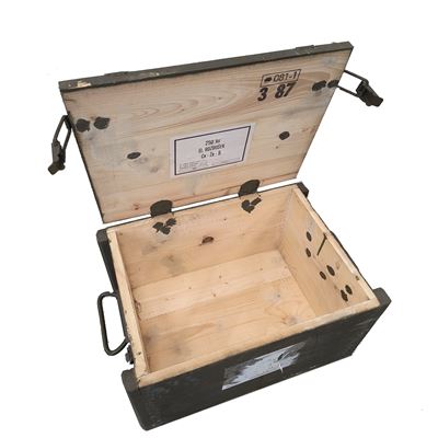 Skrzynia drewniana od rozbušek CV-ŽE-B używana