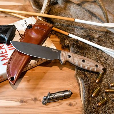 Nóż REPUBLIC BUSHCRAFT z pochwą