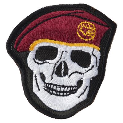 Beret z naszywką LEBKA w kolorze wina