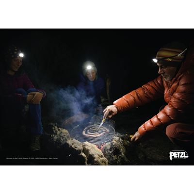 Latarka czołowa IKO CORE PETZL E104BA00 11