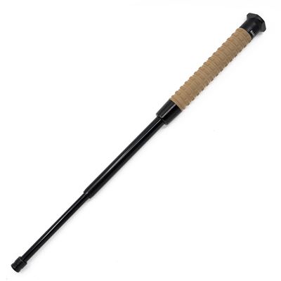 Pałka z przyciskiem 51cm/20", trójkątna końcówka, antypoślizgowy uchwyt z pochwą COYOTE