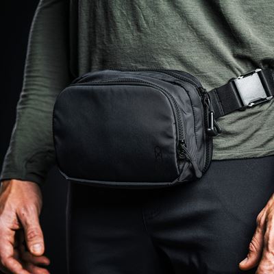 Nerka FADE FLEX crossbody BLACK
