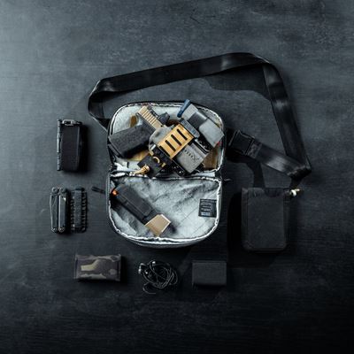Nerka FADE FLEX crossbody BLACK
