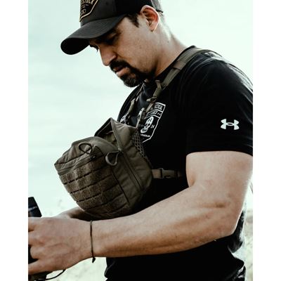 Kieszeń na piersi FORCE MILITARY GREEN EBERLESTOCK FCMJ 3