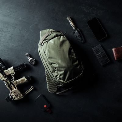 Plecak na ramię FADE SLING ZELENÝ