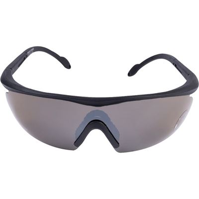 Okulary sportowe GP zestaw w etui 4 sztuki szkieł
