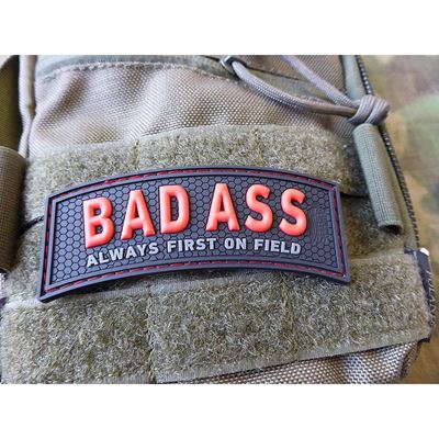 Naszywka BAD ASS na rzep z tworzywa BLACK/RED