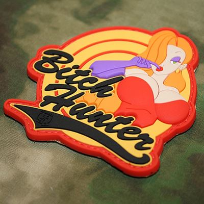 Plastikowa naszywka BITCH HUNTER w kolorze VELCRO