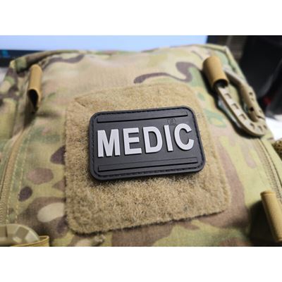 Naszywka MEDIC z rzepem CZARNA JACKETS TO GO JTG-MEDIC-SWAT 2