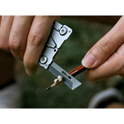 Wielofunkcyjne narzędzie EDC SILVER BLADE