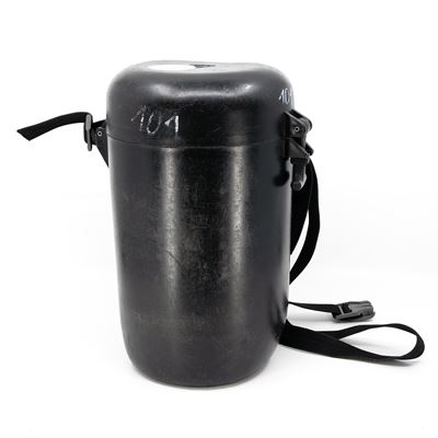 Plastikowe etui do maski Dräger używane