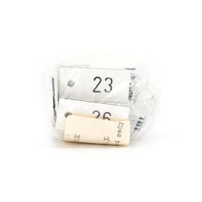Kwadratowe etykiety PVC BIAŁE zestaw numerów 1-50