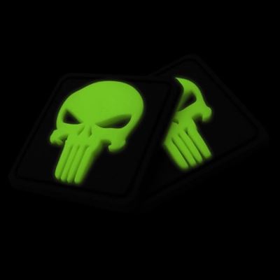 Naszywka PUNISHER plastik GLOW IN THE DARK